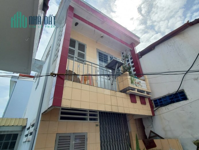 Cần bán gấp căn nhà 
- Địa chỉ: 58/4B Nguyễn Huỳnh Đức, phường 2, TP Mỹ Tho
