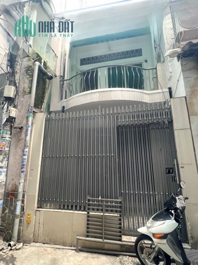 Nhà nguyên căn 154 Âu Dương Lân P3 Q8 - Giá thuê : 9 Triệu