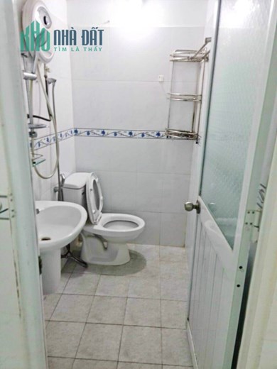 Nhà nguyên căn 154 Âu Dương Lân P3 Q8 - Giá thuê : 9 Triệu