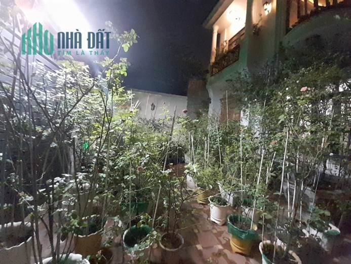 Bán Nhà Mặt Tiền Chợ Hiệp Bình Thủ Đức 240m2 Giá 18 Tỷ