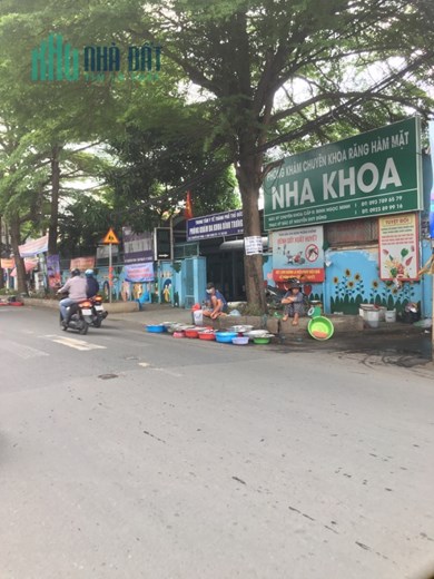 CHỈ 7 TỶ NHỈNH-bán gấp nhà đường 1 Nguyễn Duy Trinh, Q.2, xe hơi tới cửa, 2 tầng, 80m2, ngang 4m,