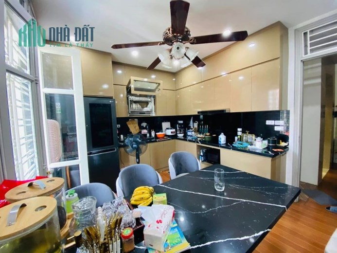 CỰC SỐC, BÁN NHÀ Ngõ 61 Phạm Tuấn Tài, ô tô nhà, 65m, 6 Tầng, 12.5 TỶ.