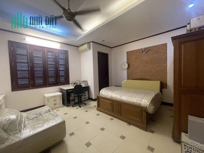 CỰC SỐC, BÁN NHÀ Ngõ 61 Phạm Tuấn Tài, ô tô nhà, 65m, 6 Tầng, 12.5 TỶ.