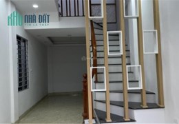 Chủ nhà cần tiền bán gấp nhà Vân Canh Hoài Đức, nhà mới xây mặt tiền 4.5m 4 tầng xây chắc chắn