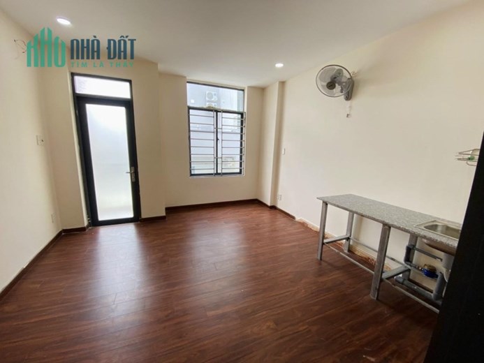 Nhà Sổ Riêng Giá rẻ TÂN BÌNH - chỉ 100tr m2 - HẺM Ô TÔ 4M SÁC MẶT TIỀN - 5 LẦU ĐANG CHO THUÊ
