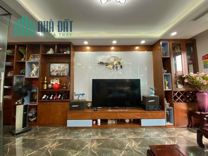 Hàng độc! Nhà đẹp phố Đỗ Đức Dục, 47m2, bán đất tặng nhà 3 tầng, lô góc, thông - nông, kinh doanh,