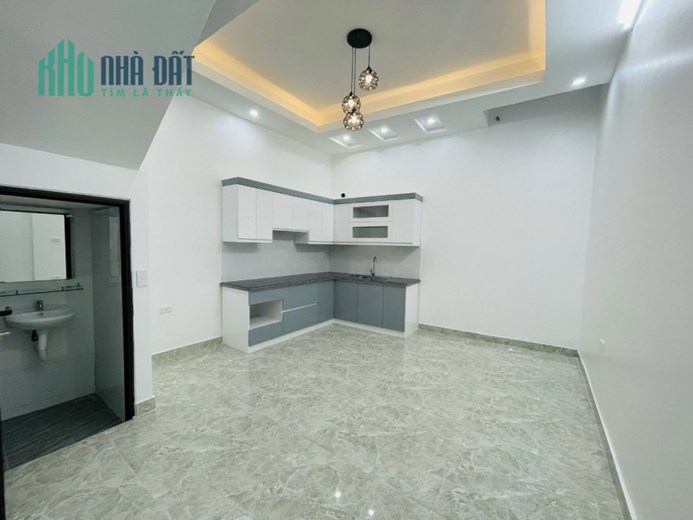 Bán nhà xây mới ngõ 52 Miếu Hai Xã, diện tích 45m 3 tầng, GIÁ 2.55 tỉ