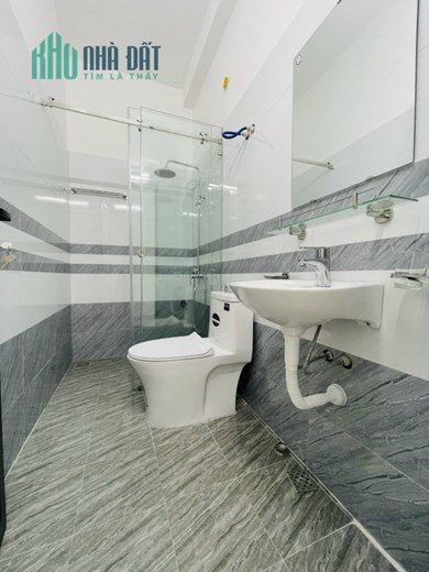 Bán nhà xây mới ngõ 52 Miếu Hai Xã, diện tích 45m 3 tầng, GIÁ 2.55 tỉ