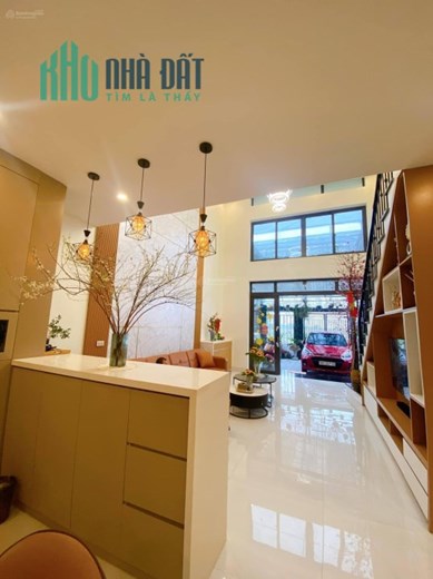 Hàng tuyển! Nhà đẹp phố Đỗ Đức Dục, 48m2, nội thất đẹp, ở ngay, 5 tỷ 2