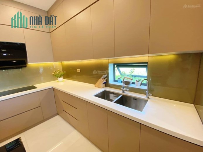 Hàng tuyển! Nhà đẹp phố Đỗ Đức Dục, 48m2, nội thất đẹp, ở ngay, 5 tỷ 2
