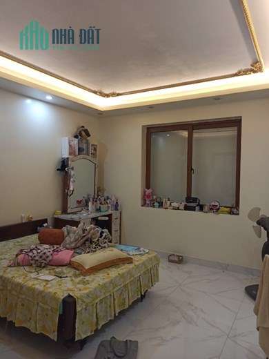 Bán nhà dân xây độc lập ngay gần mặt đường Cát Bi, 55m 4 tầng sân cổng, GIÁ 3.95 tỉ