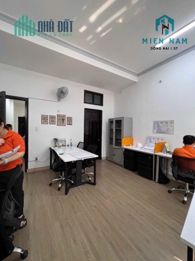 Cho thuê nhà 1t3l có 6pn mặt tiền ngay đại học đồng nai