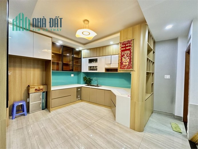 MẶT TIỀN VIP PHÚ NHUẬN - 83m2, NỞ HẬU - 6 TẦNG  SIÊU SIÊU ĐẸP -THANG MÁY - CHỈ 17 TỶ xíu