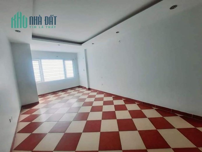 bán nhà trung tâm quận Hoàng Mai phố Tương Mai xe ô tô đỗ cửa