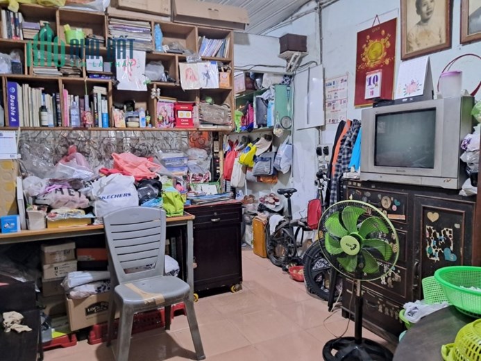 chủ ngộp bán nhà 2 tầng BTCT Bùi Viện Quận 1 41m2 gần mặt tiền chỉ nhỉnh 5 tỷ TL