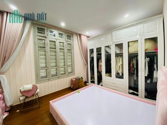 GIẢM CHÀO 1 TỶ  Ngõ 3 Phạm Tuấn Tài, ô tô Tránh, 65m, 4 Tầng, 11.8 Tỷ.