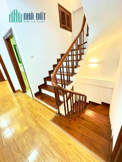 Bán nhà Vĩnh Hưng, Hoàng Mai 46m*5 Tầng - O tô giá 4.05 tỷ