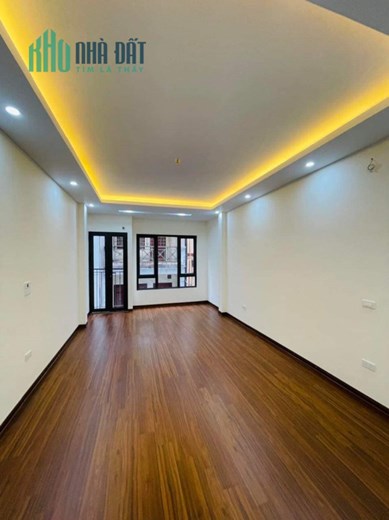 Bán nhà Vĩnh Hưng, Hoàng Mai 46m*5 Tầng - O tô giá 3.9 tỷ