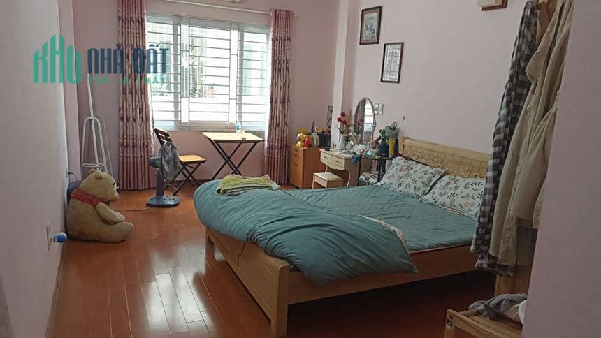 Bán ngôi nhà 95m2 phố Âu Cơ, Tây Hồ Dân xây 12 ngủ 10m Ô tô tránh nhau 7.2 Tỷ