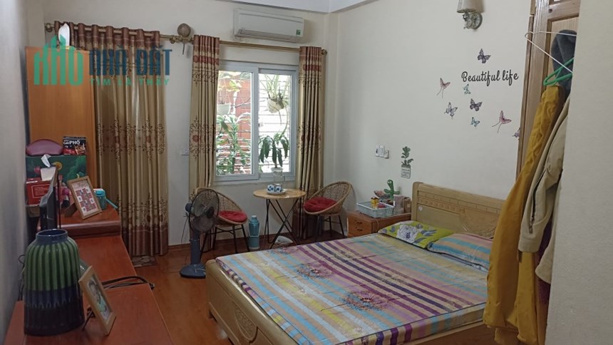 Bán ngôi nhà 91m2 phố Âu Cơ, Tây Hồ Chủ tự xây 12 ngủ Ô tô tránh 10m 7.5 Tỷ