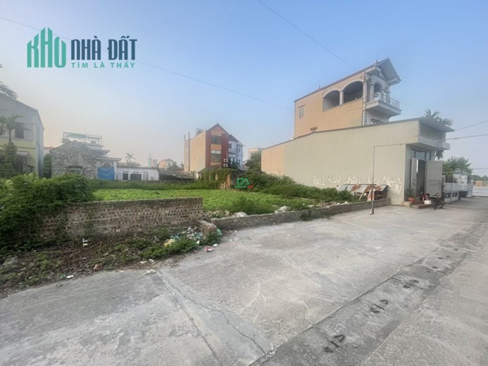 Bán đất 195.6m thôn Ba Chữ xã Vân Nội huyện Đông Anh bìa làng view công viên