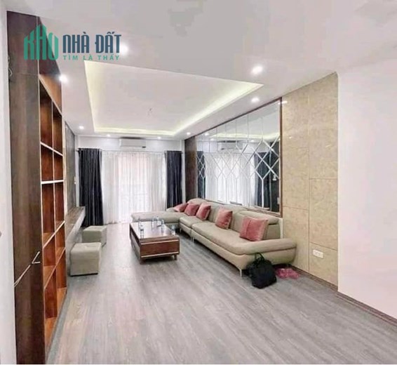 Bán nhà phố Hoàng Văn Thái, Thanh Xuân 45m, 4 tầng. Giá: 4.6 tỷ