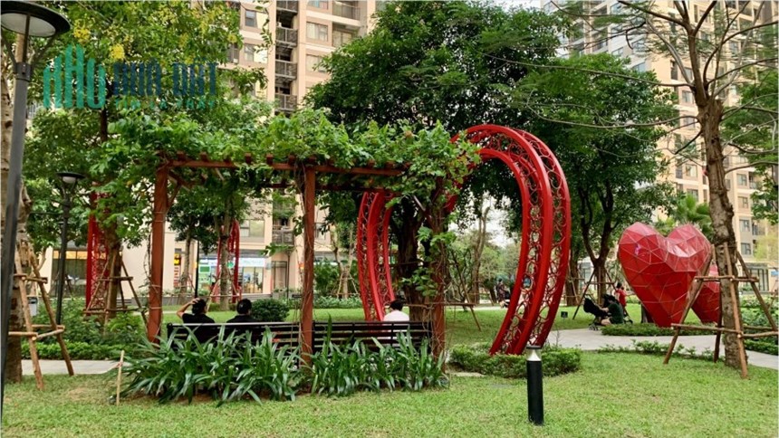 Vinhomes Smart City 63m2, CĂN GÓC, FULL NỘI THẤT, Ở NGAY, 2PN+1, 2 lô gia – 2,8 tỷ