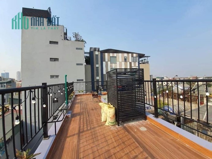 Bán căn nhà 61m2 phố Âu Cơ, Tây Hồ Dân xây 6 phòng ngủ Ngõ Ô tô 10m 7.4 Tỷ