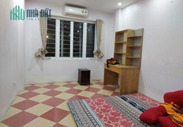 Cho thuê mặt bằng ở và KD, VP, mặt phố 21m2, Hoàng Quốc Việt, 4 tr.