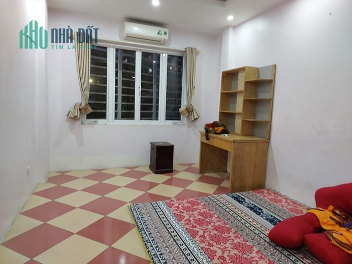 Cho thuê mặt bằng ở và KD, VP, mặt phố 21m2, Hoàng Quốc Việt, 4 tr.