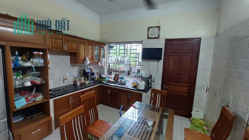 Nhà Đẹp ở luôn, Phố Nguyễn Ngọc Vũ 46m2 X 5t,tặng nội thất 6.85 tỷ.