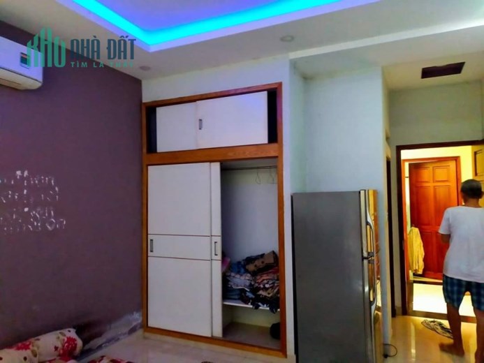 Nhà bán, Lê Văn Quới - BTĐA - Bình Tân - 2 mặt hxh - 68m2 - 2 tầng btct - Giảm còn 5.35  tỷ