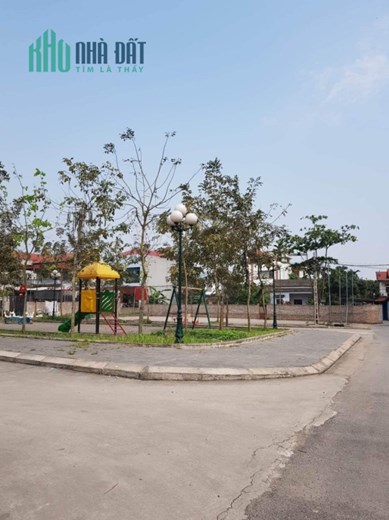 Bán nhà Khê Nữ diện tích 370 m2 Nguyễn Khê Đông Anh chỉ 13,2 tỷ