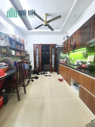 Phân lô phố Hồng Mai, 54m x 4 tầng, 5.25 tỷ, 2 mặt ngõ, ô tô đỗ cổng