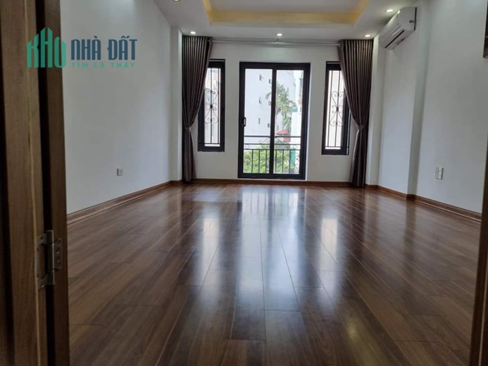 NHÀ PHỐ NGUYỄN SƠN, DT 60M, 7T, GIÁ CÓ 8 TỶ3, KHU PHÂN LÔ, Ô TÔ ĐỖ CỔNG,  THANG MÁY
