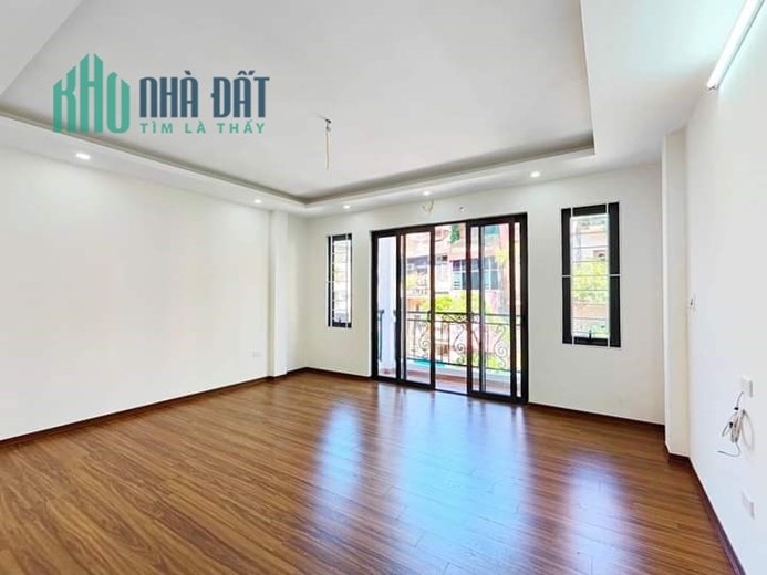 Bán nhà Đông Ngạc, Bắc Từ Liêm,5 TẦNG, DIỆN TÍCH 39M. GIÁ HƠN 3 TỶ. SỔ ĐỎ CHÍNH CHỦ, SẴN SÀNG GIAO