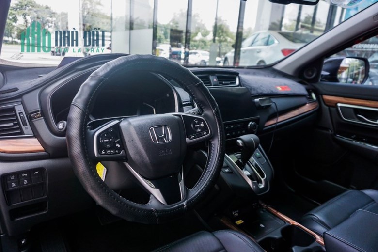 Cần Bán XE HONDA CRV L 2022 Ven sông Tân Phong , Nguyễn Văn linh, Quận 7 TP HCM