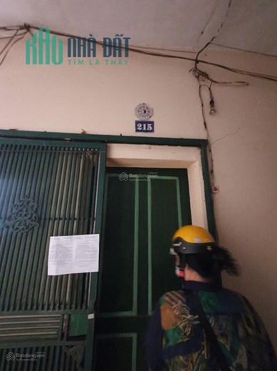 Bán Căn Hộ Tập Thể In Ngân Hàng ngõ Quan Thổ 1, Tôn Đức Thắng.