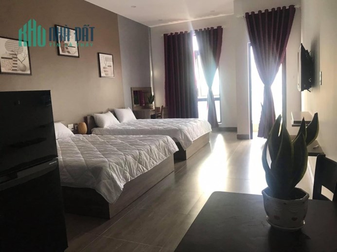 Bán tòa Căn Hộ sát Biển 5 tầng thang máy xịn xò Quận Ngũ Hành Sơn giá Chỉ 9,X tỷ