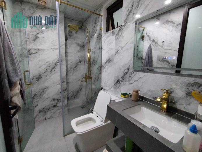 ẢNH THẬT 100% BÁN NHÀ KHU DỊCH VỤ MẬU LƯƠNG KIẾN HƯNG HÀ ĐÔNG Ô TÔ THANG MÁY XỊN ,CỰC ĐẸP 66 MÉT 7