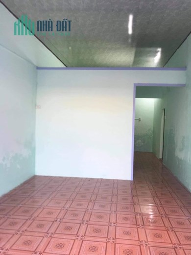 nhà cấp 4, dt rộng, kiệt ô tô, sổ đẹp, gần Mẹ suốt, giá mềm.