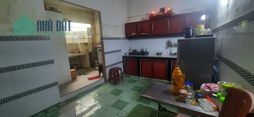 nhà cấp 4, dt rộng, kiệt ô tô, sổ đẹp, gần Mẹ suốt, giá mềm.