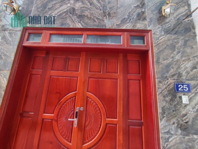 Nhất VỊ TRÍ, Tiện Lợi, Ô TÔ, nhà 31m2x 5 tầng giá 3.5 tỷ- Xuân Đỉnh