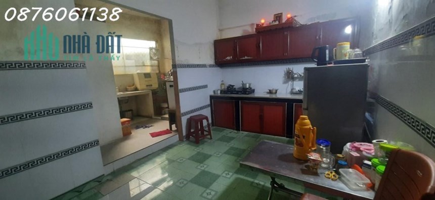 Nhà 2 tầng, diện tích rộng, kiệt ô tô, sổ đẹp, gaanfMej Suốt, sung quanh tiện ích bạt ngàn, giá