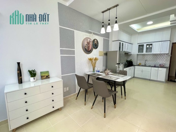 Cần bán căn hộ Sky Garden 2, 2pn,1wc, giá 2,78 tỷ