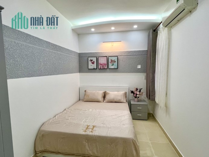 Cần bán căn hộ Sky Garden 2, 2pn,1wc, giá 2,78 tỷ