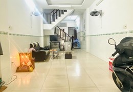 Bán nhà MTKD sầm uất đường T6, T6ay Thạnh, Tân Phú, 55m2, 4 tầng. Giá rẻ