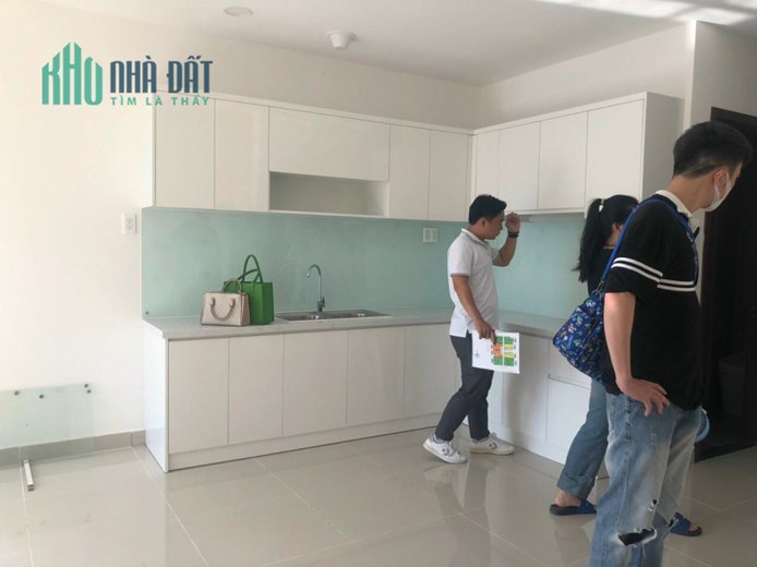 Cần vốn kinh doanh cần bán căn 2PN chung cư trung tâm Quận 6