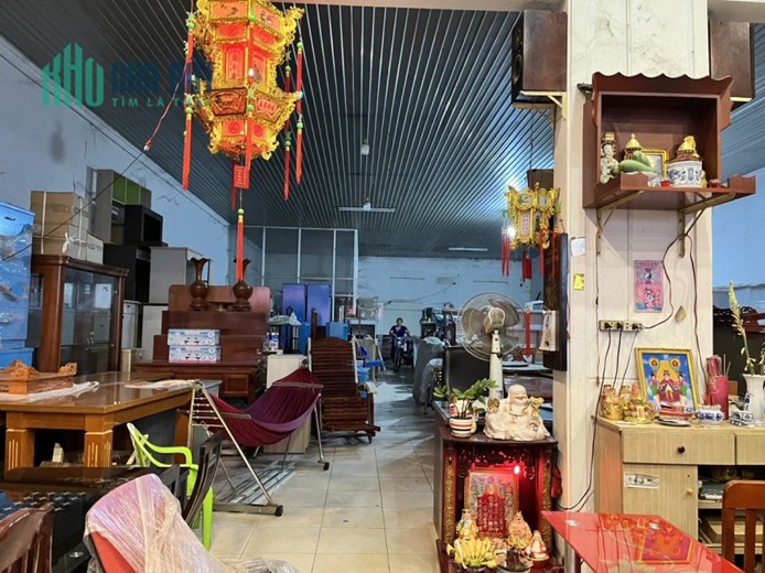 Chính chủ bán nhà mặt tiền đường Hùng Vương, TT. Hiệp Phước, H. Nhơn Trạch, Đồng Nai Mô tả: