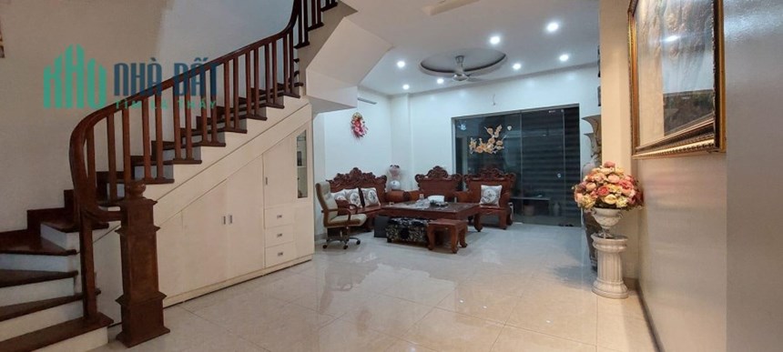 💥Nhà Trần Duy Hưng Cầu Giấy, Kinh Doanh Oto Ngõ Thẳng Thông Sát Phố, 50m Nhỉnh 8Tỷ💥